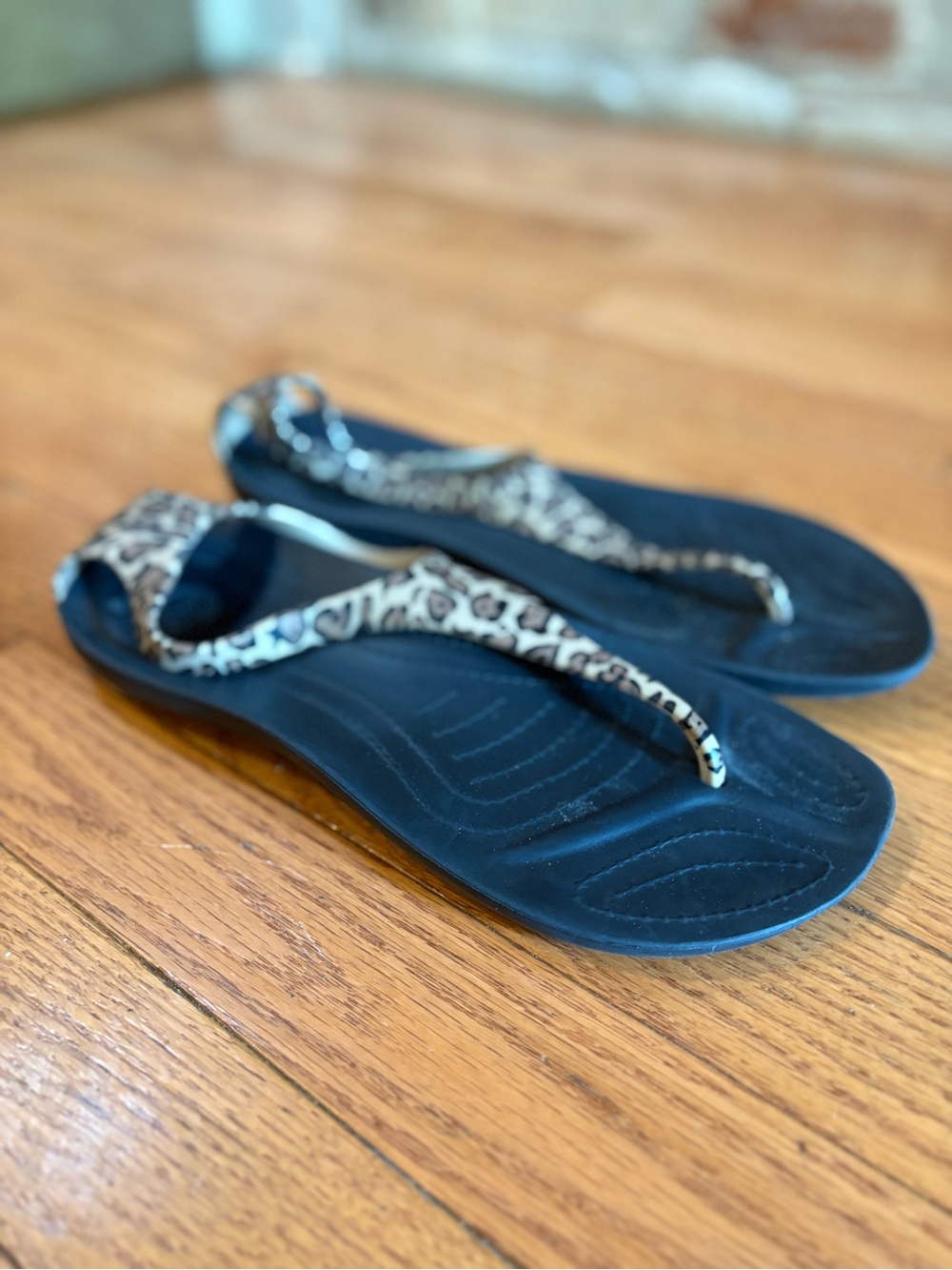CROCS Black Flip Flop Sandals with Leopard-Print Straps